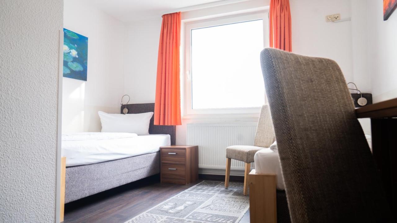 Hotel Aalreuse 2*